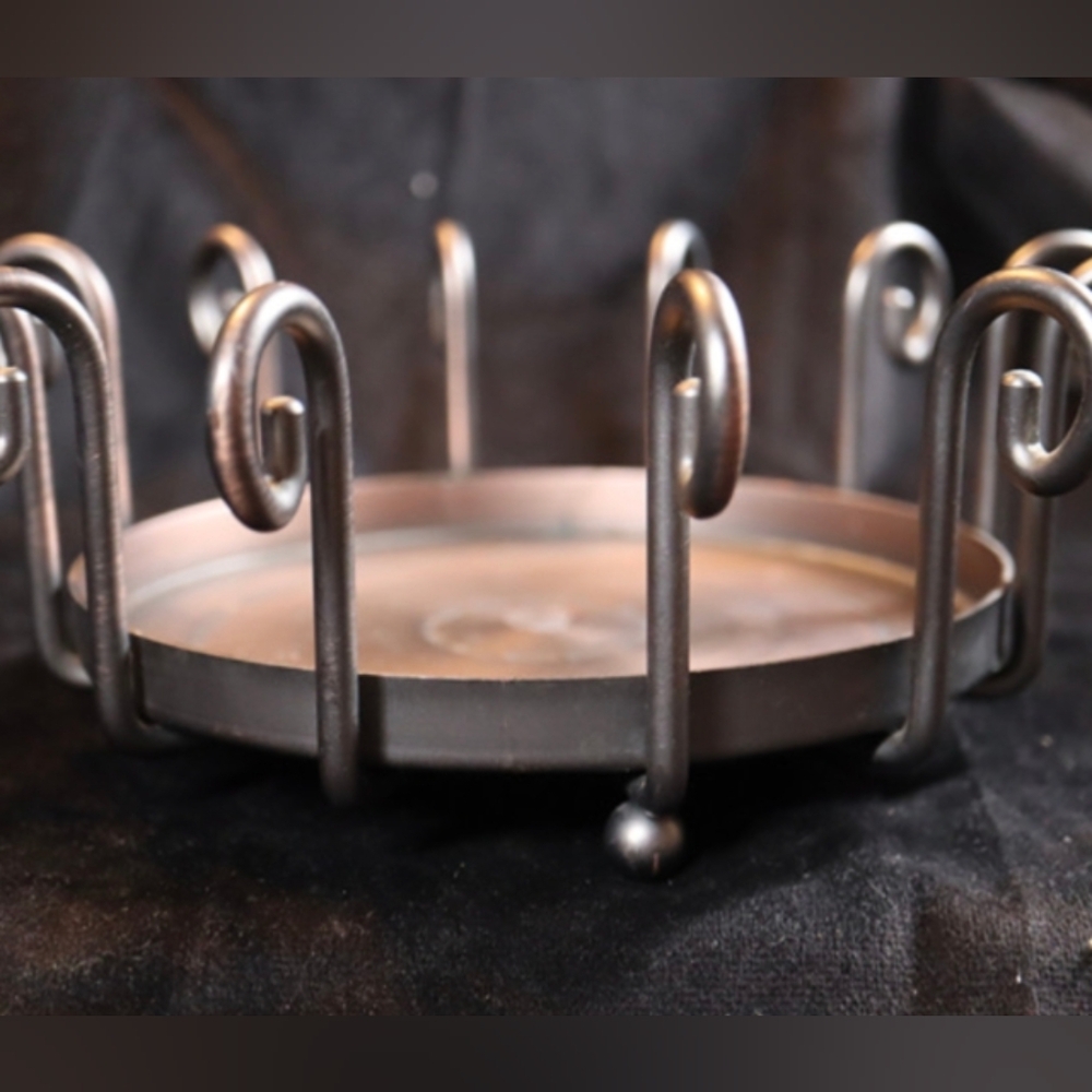 PartyLite Cordova Bronze Metal Scroll Footed Candle Holder up to 6.75" Wide - Picture 5 of 7